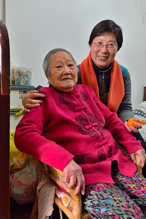 北京102岁景奶奶图片